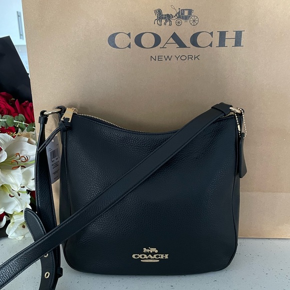 New , authentic coach crossbody bag - Picture 4 of 16